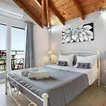 Apartamento Yiannis Sea View 9 *